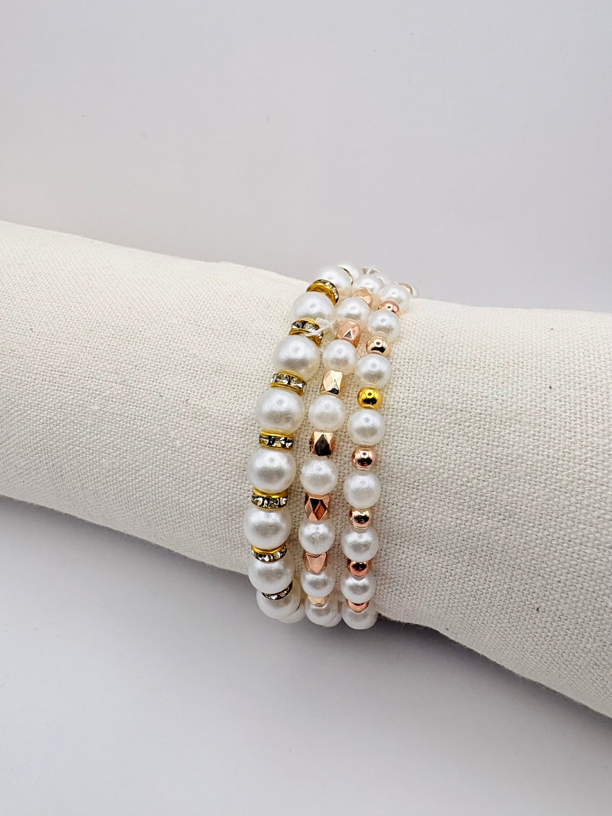 Pearl and rose gold stacking bracelet set